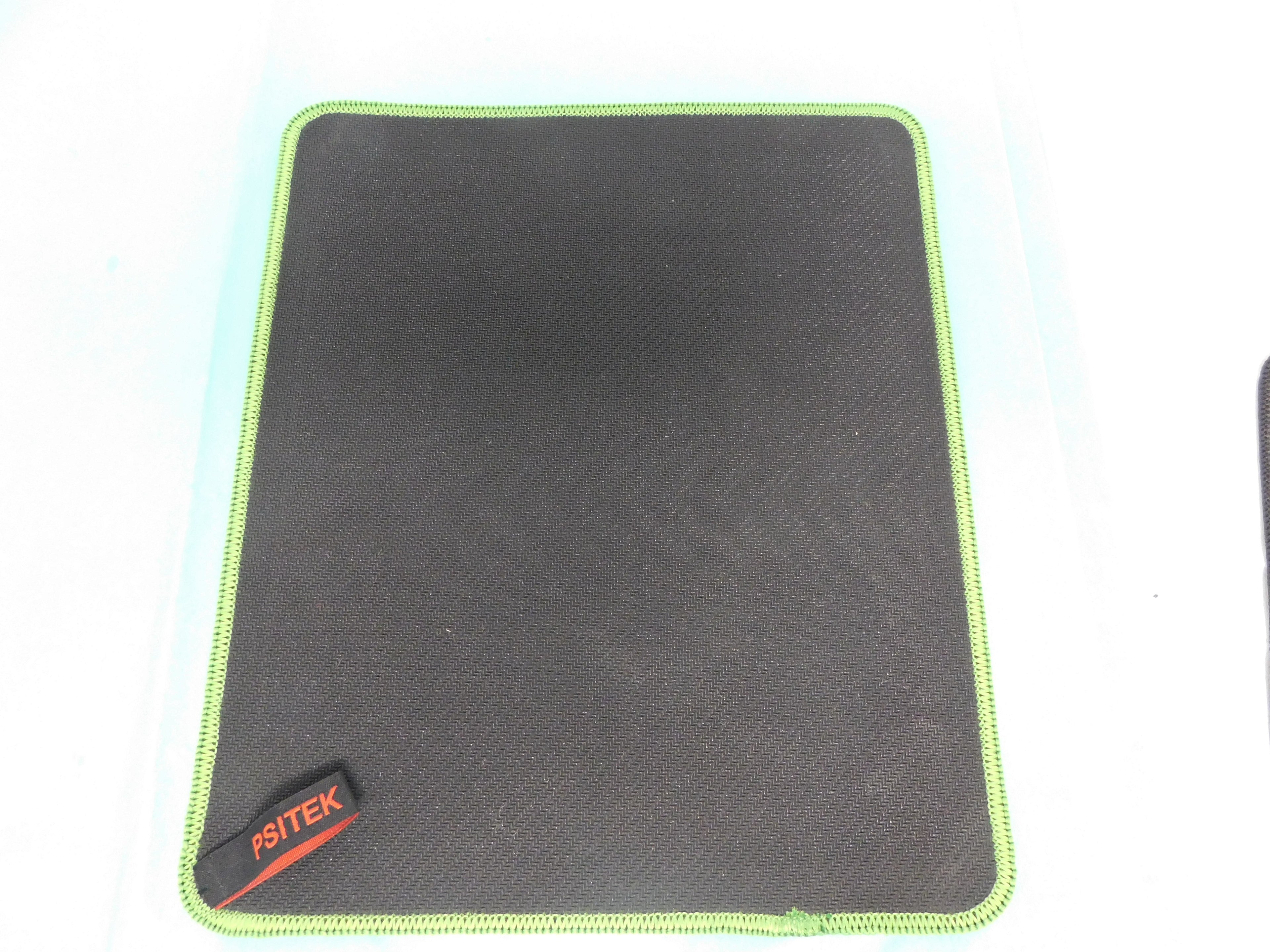 PSitek 10" X 8.5" Mouse Pad Green