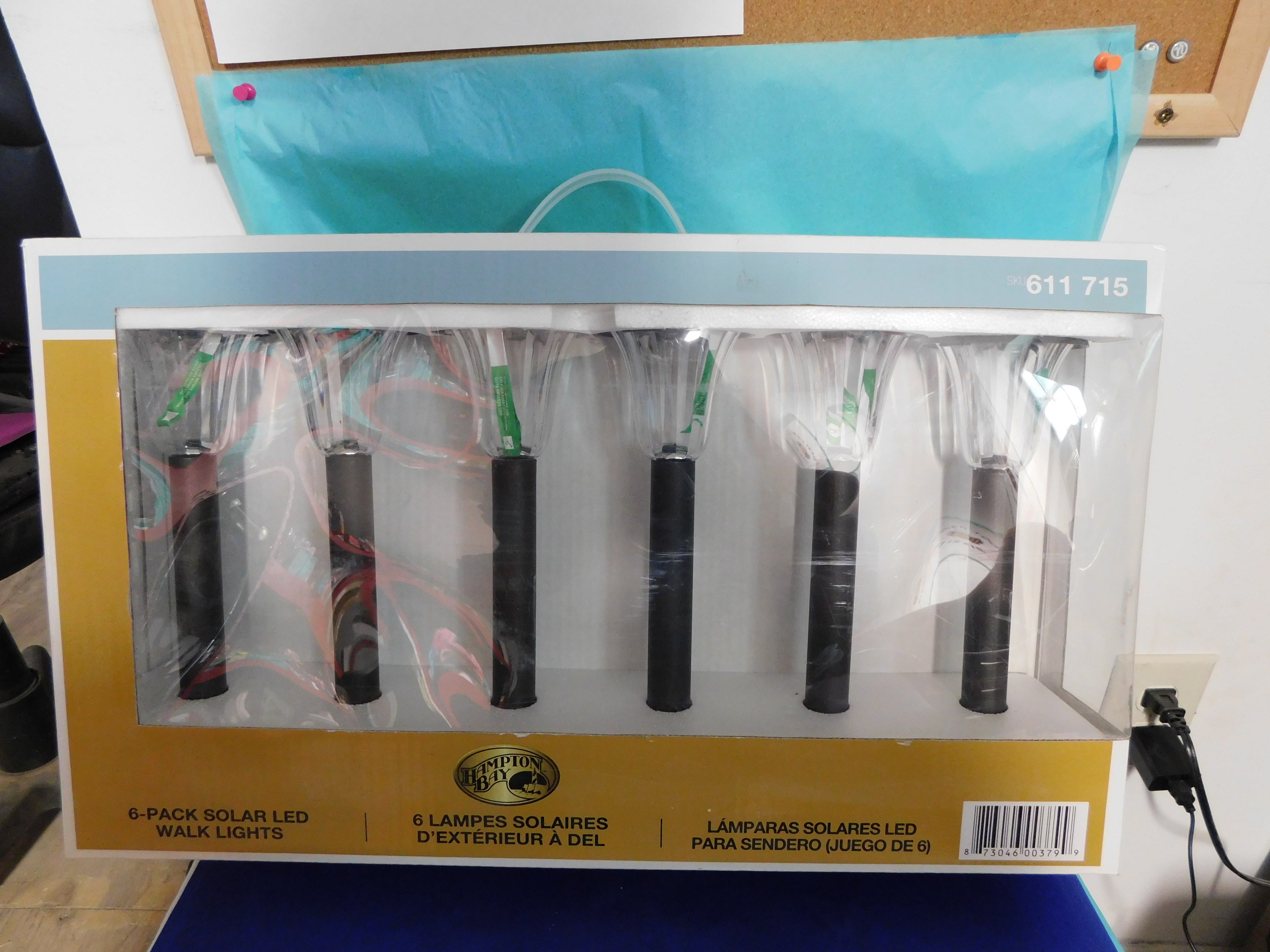 Hampton Bay 6 pk Solar LED Walkway Lights