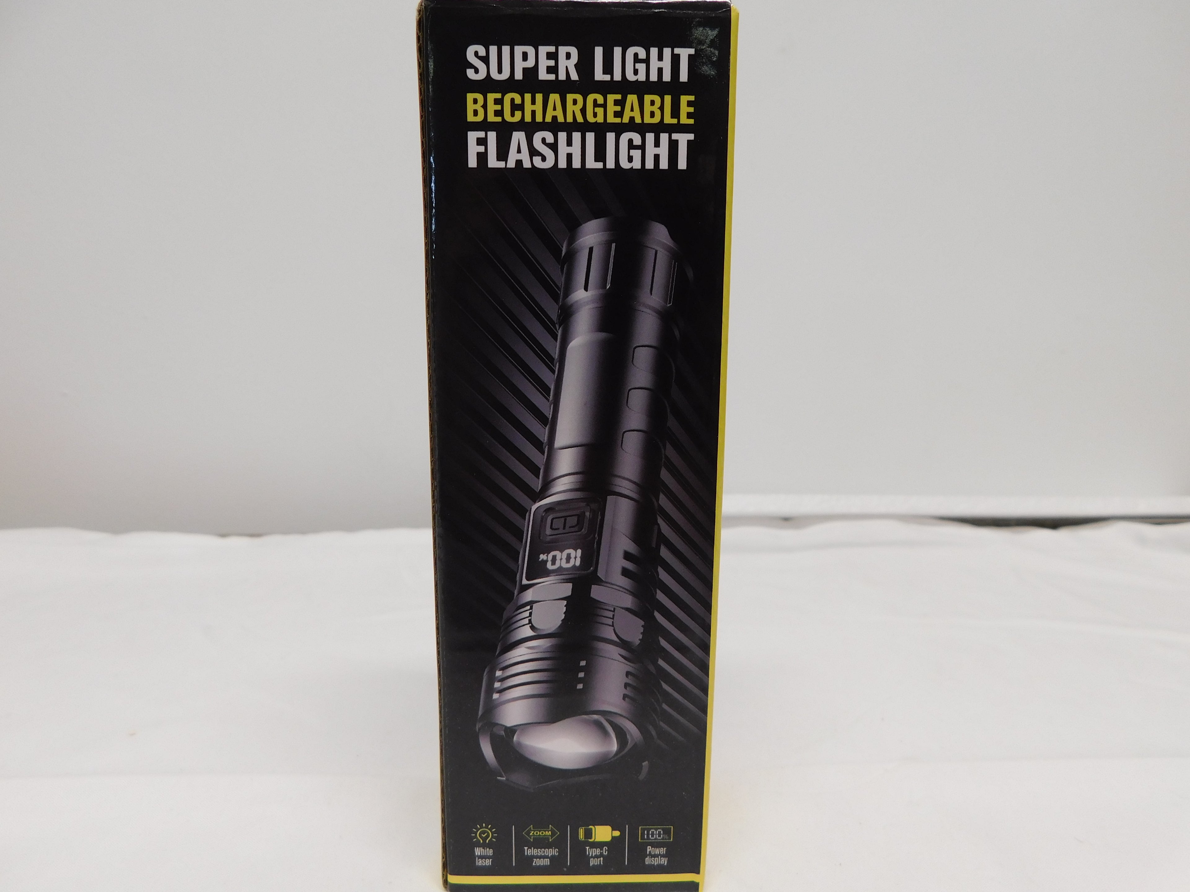 Super Light Rechargeable Flashlight