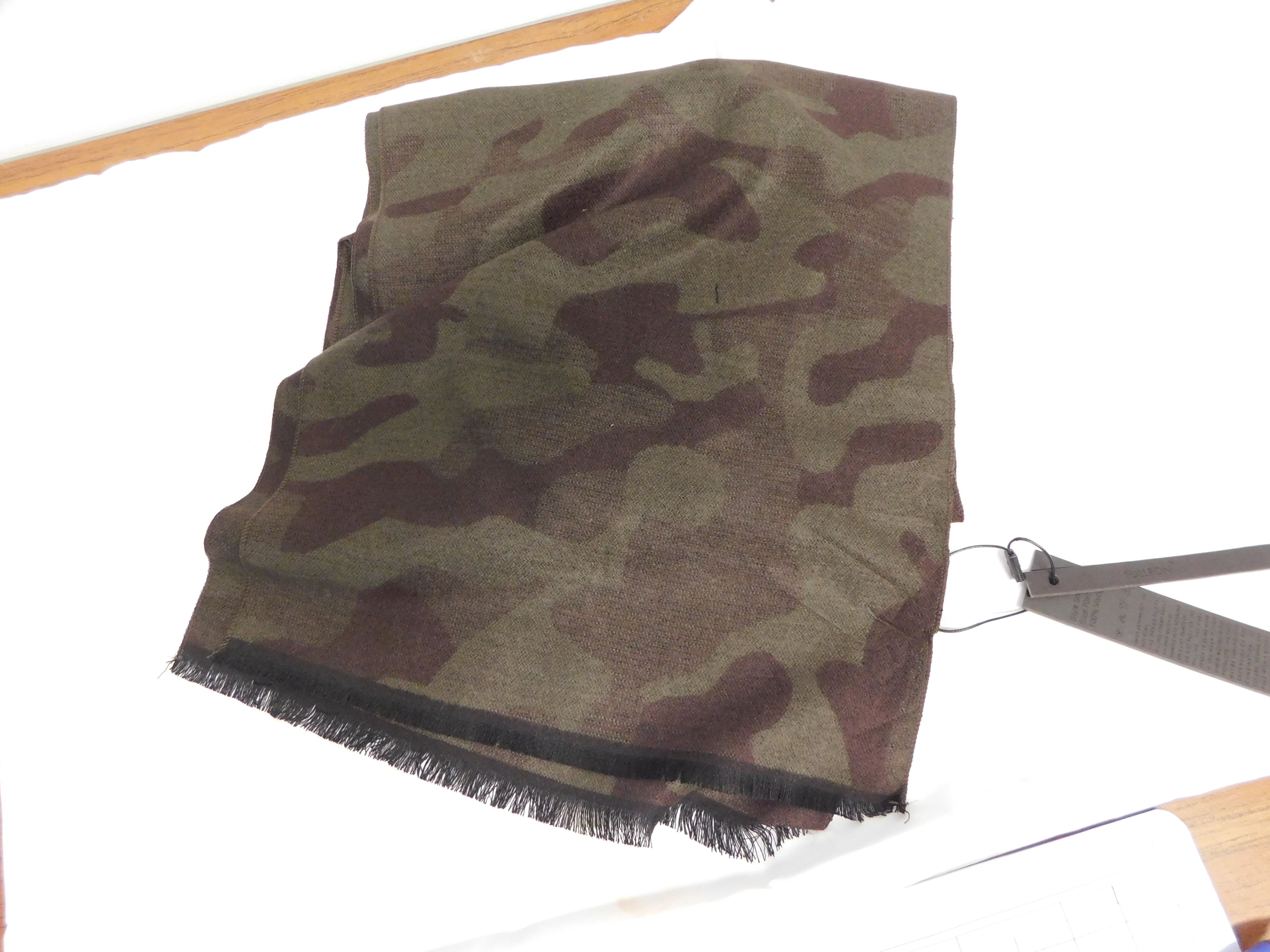 Men's Camo Winter Scarf