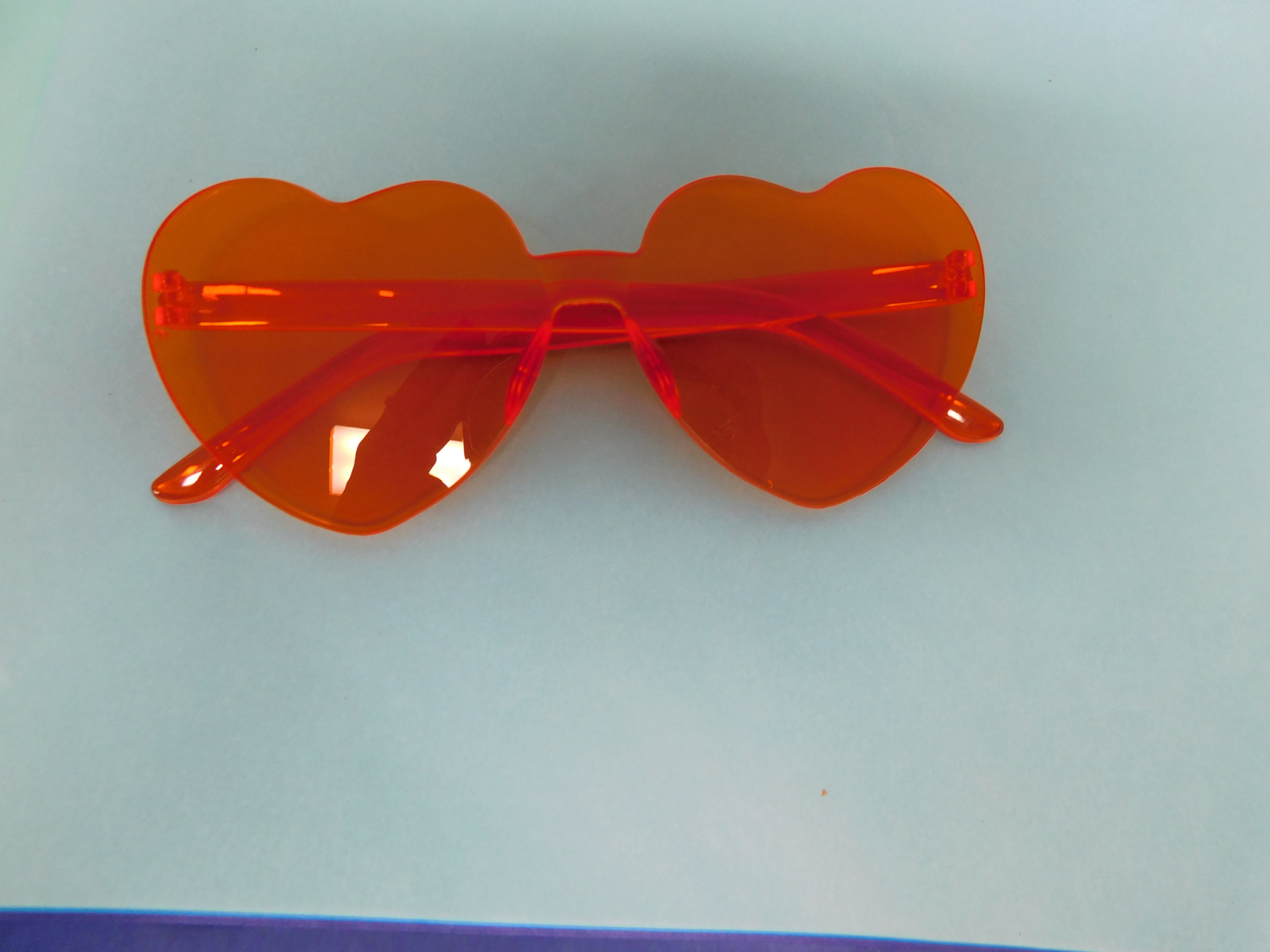 Orange Heart Sunglass 20 pairs