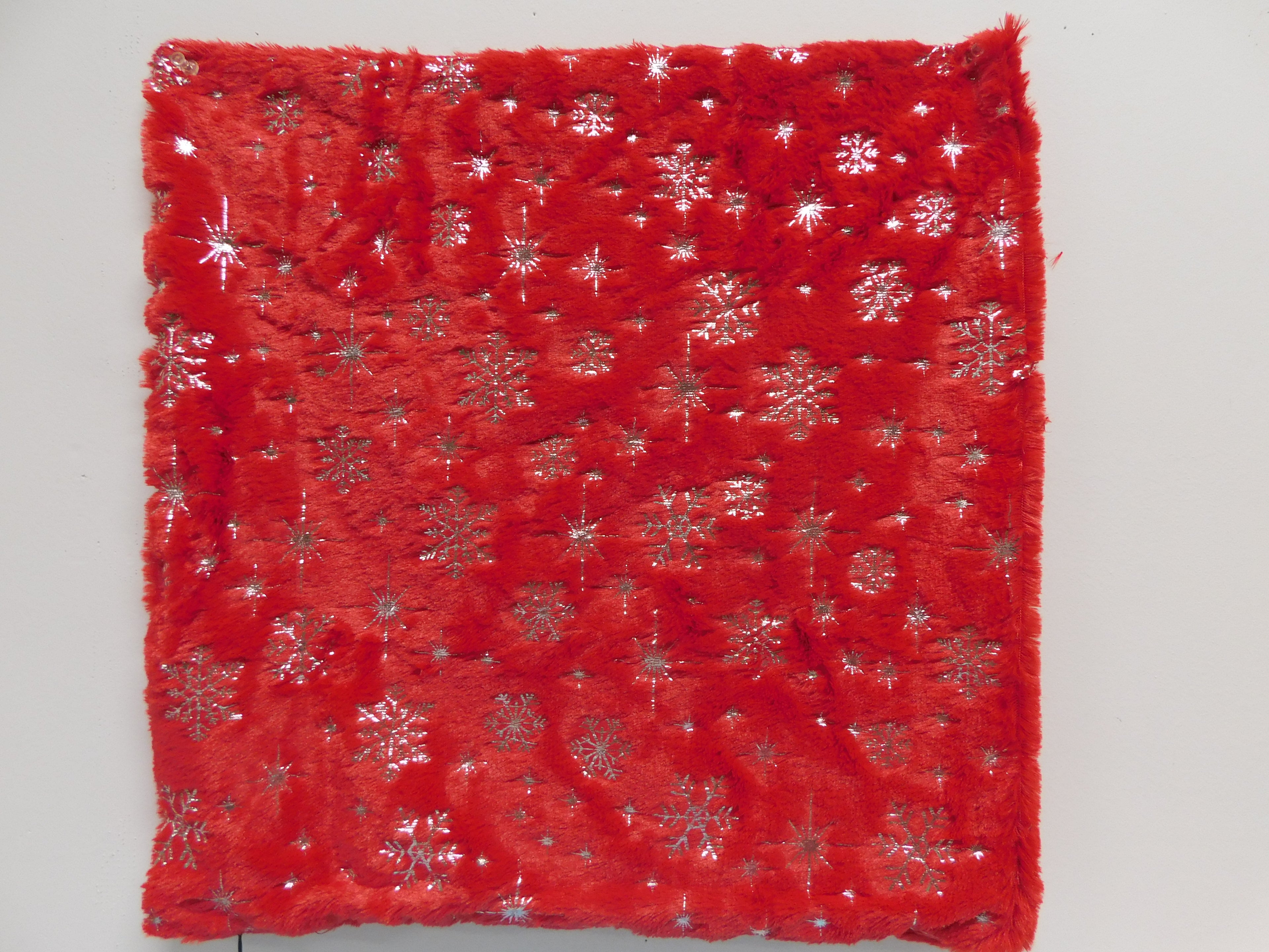 Red Snowflake Throw Pillow Covers